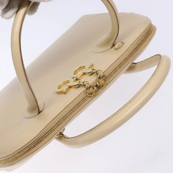 Salvatore Ferragamo Gancini Hand Bag Leather Ivory Gold Auth 139544 - Picture 7 of 16